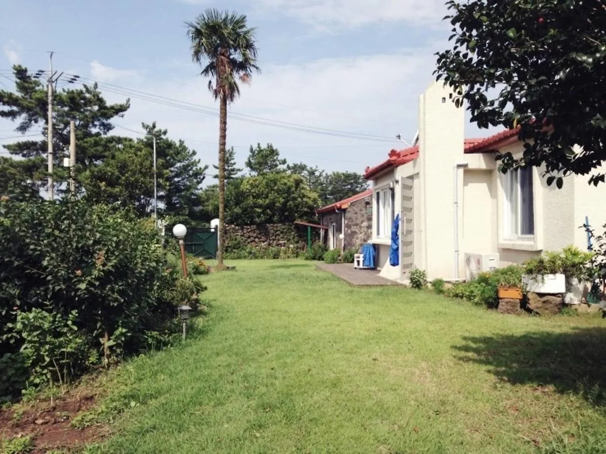 Holiday home Jeju Stone House Villa